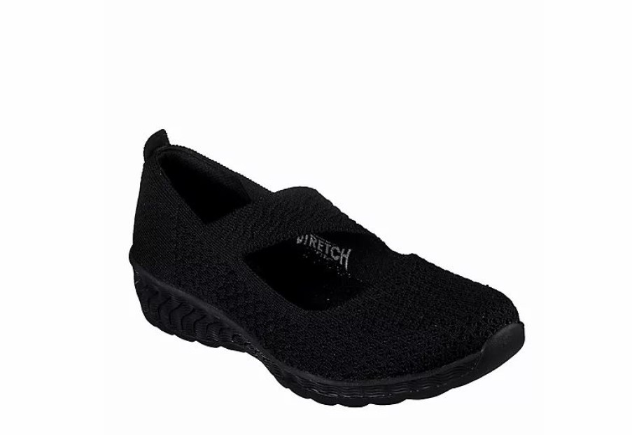 * Skechers Womens Uplifted Slip On Sneaker Black Women