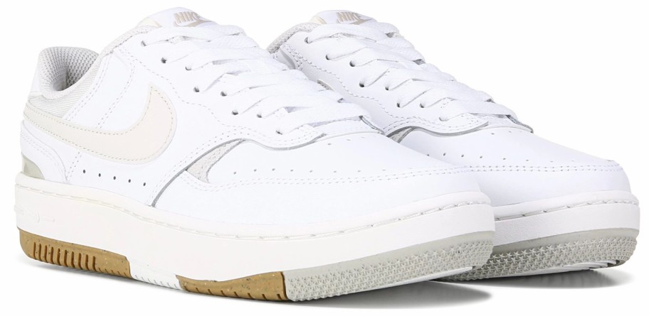 * Nike Women'S Gamma Force Court Sneaker White/Bone/Gum Women