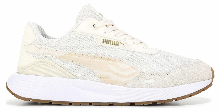 * Puma Women'S Run Tamed Running Shoe Beige/White Women